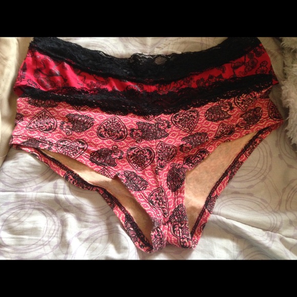 Lace trim underwear