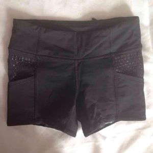 Lululemon tuna: shorty short