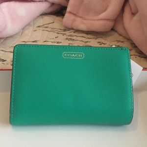 New authentic terquoise Coach Wallet