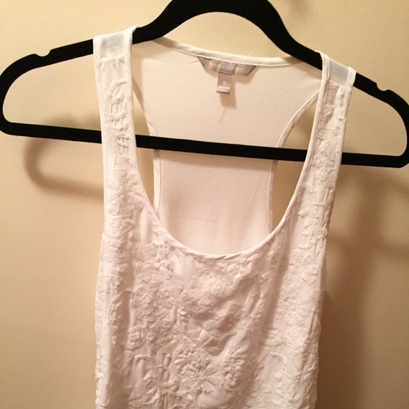 Banana Republic sz 6 white sequined top