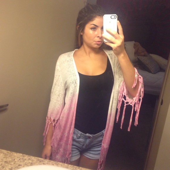 •sold❤️•MINKPINK Kimono - Picture 3 of 4