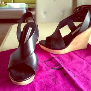 Diane Von Furstenberg black leather platform