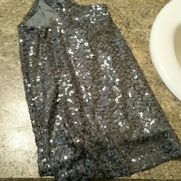 💕Sequin tank cami - Picture 3 of 3