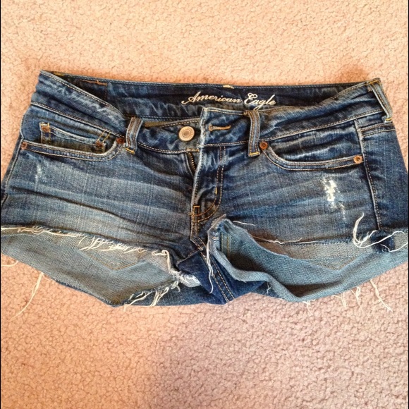 Size 4 AE jean shorts
