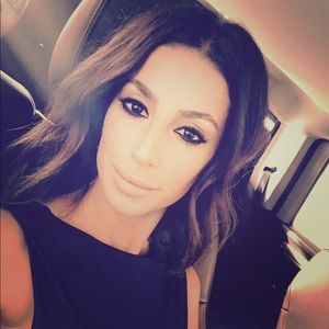 Meet your seller💖