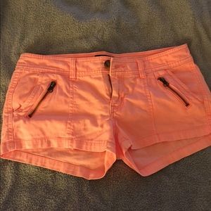 AE coral orange shorts size 4