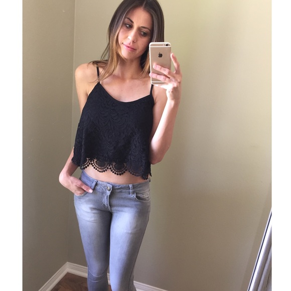 SOLD Black Boho Crochet Cropped Top - Picture 4 of 4