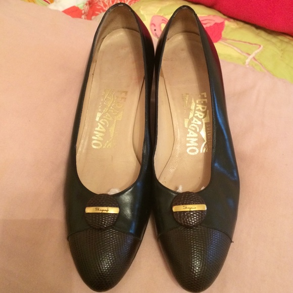 Pre- Loved Salvatore Ferragamo Heels