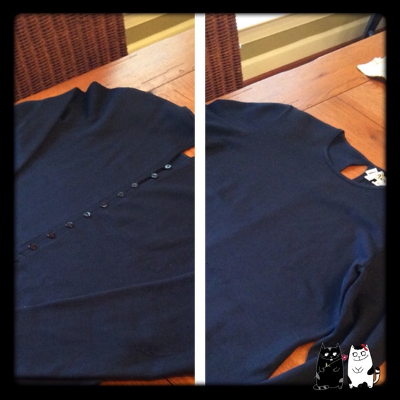 Beautiful sweater decorative buttons on back