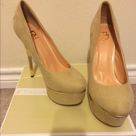 Size 8.5 heels