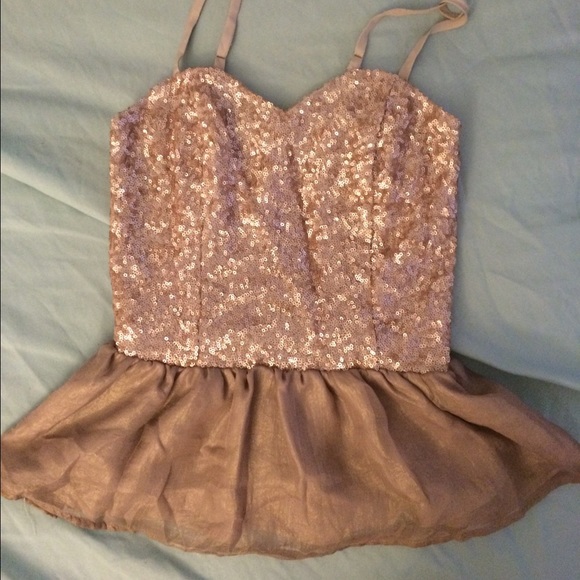 Charlotte Russe Tops - Party Top 🎉