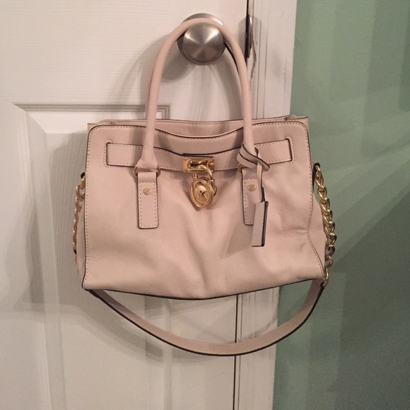 Michale Kors East/West Hamilton Satchel - Vanilla