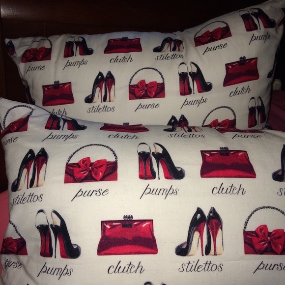 Decorative pillows
