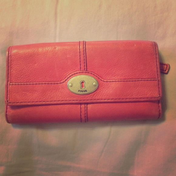 Fossil wallet