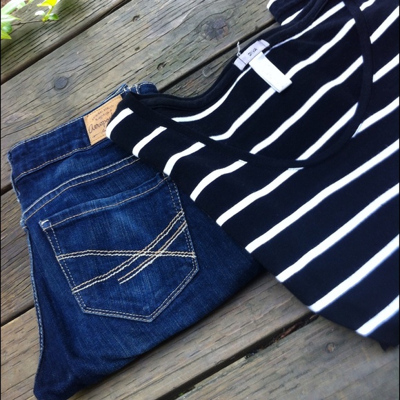 SOLD 🚫 Bundle, jeans size 1 and shirt size M - Picture 1 of 1