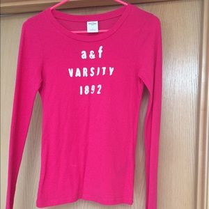 Pink Kids Abercrombie t-shirt