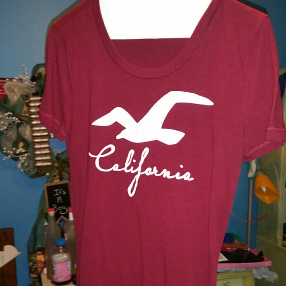 4 Hollister shirts