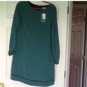 Loft dress size 12. NWT. Never worn