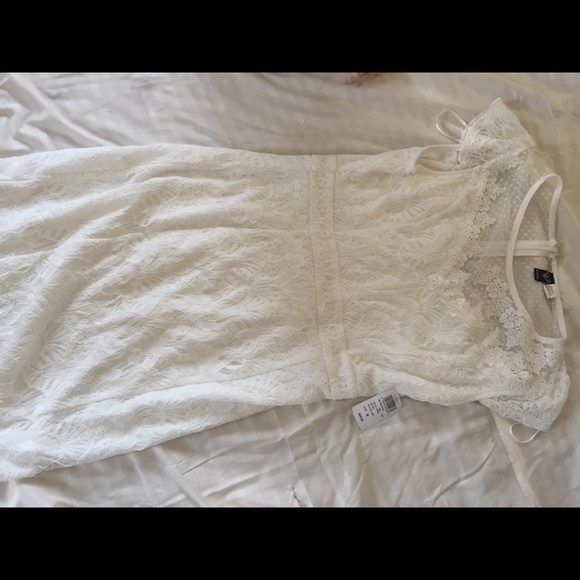 White dress from Windsor - medium