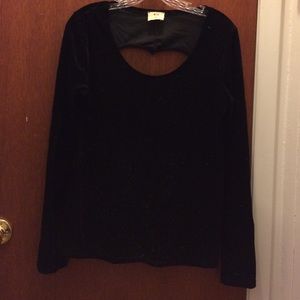 Urban Outfitters Black Velvet Heart Back Large
