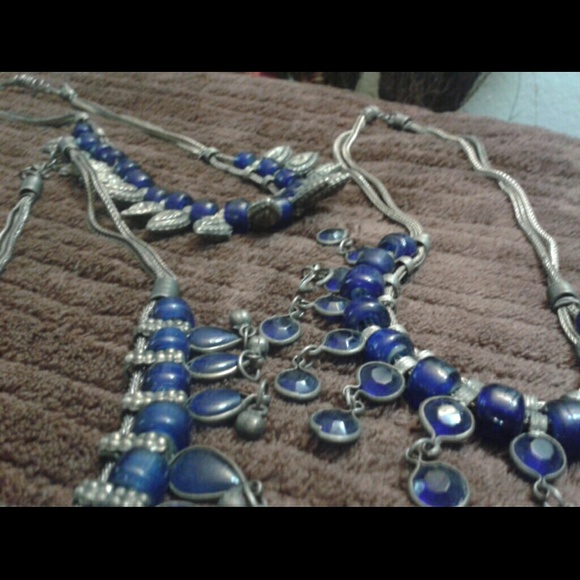 Necklace (4pcs)