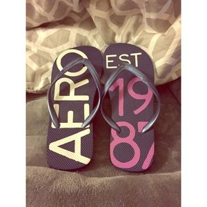 AERO flip flops