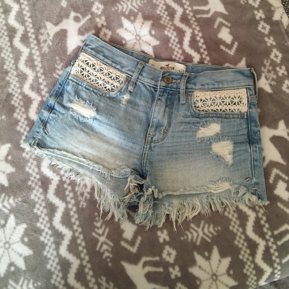 Hollister high waisted shorts