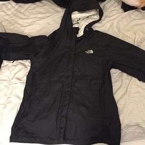 Black women's northface, worn twice, size medium