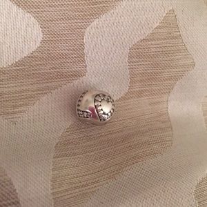 *BUNDLE* 8 pandora charms