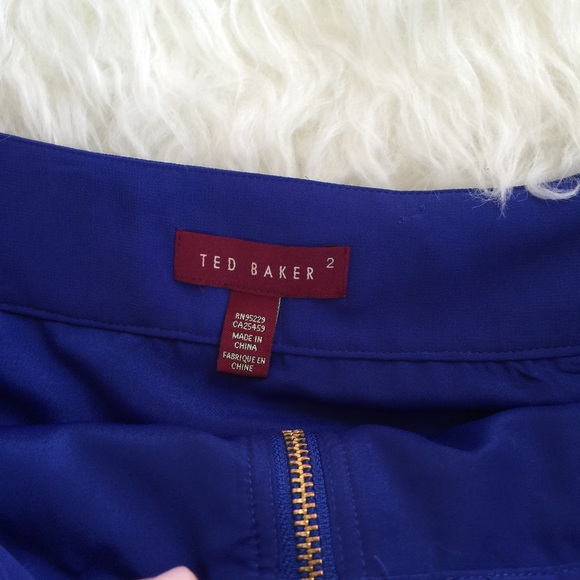 🔱SOLD🔱Ted Baker Ruffle Front Skirt - Picture 4 of 4