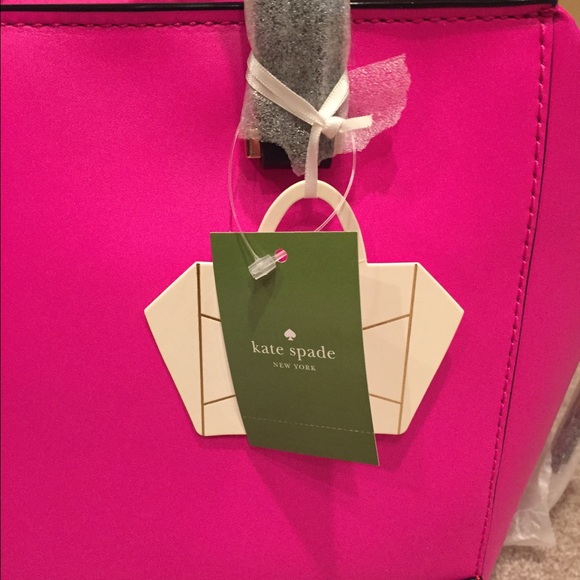 kate spade Bags - Kate Spade Pink Orange Beau Bag kate spade Bags - Kate Spade Pink Orange Beau Bag