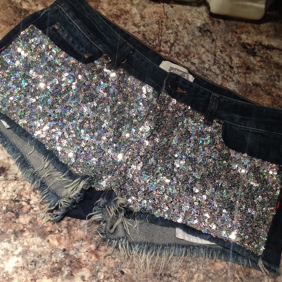 VS PINK Bling Jean Shorts!