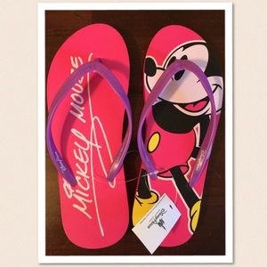 🚫SOLD🚫 Pink Mickey Mouse flip flop sandals