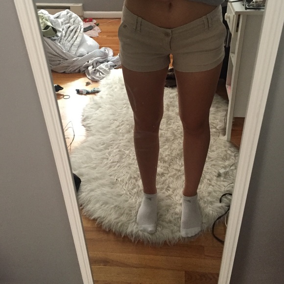 Khaki Chino shorts - Picture 2 of 4