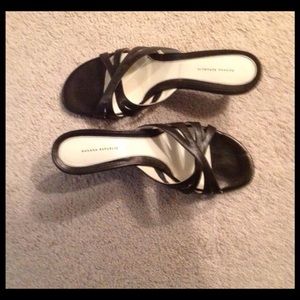 Banana Republic Black Sandals SZ 10 FINAL SALE