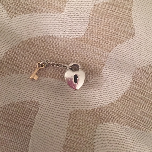 Pandora key to my heart charm
