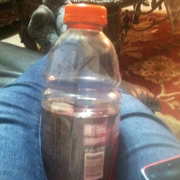 Lebron james gatorade 😱😱 - Picture 1 of 2