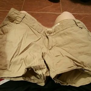 No boundaries shorts