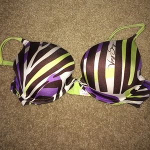 Victoria's Secret 34D Bra