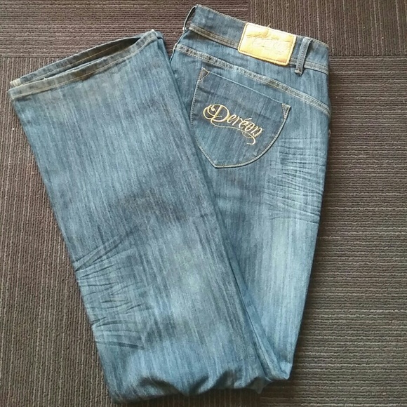 Dereon Jeans