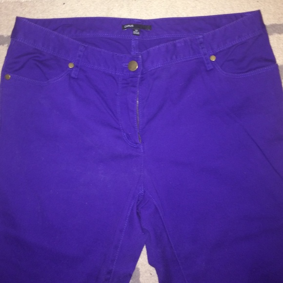 Chaus purple skinny style pants size 10