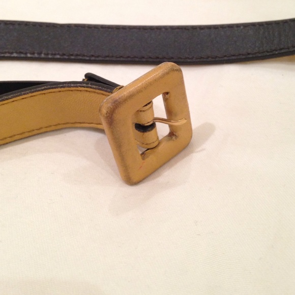 Yves Saint Laurent yellow belt - Picture 3 of 3