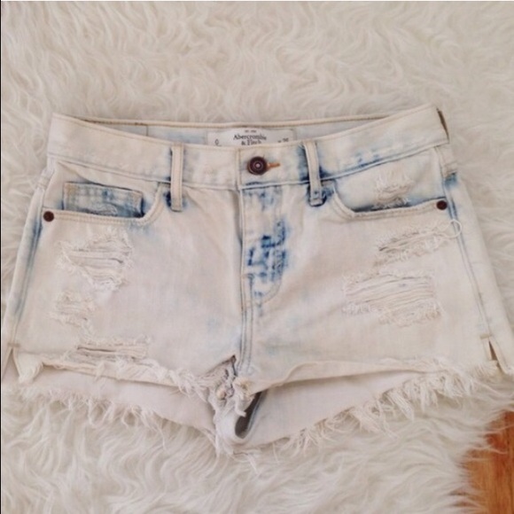 A&F ripped denim shorts