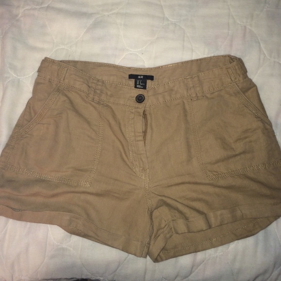 H&M Khaki shorts
