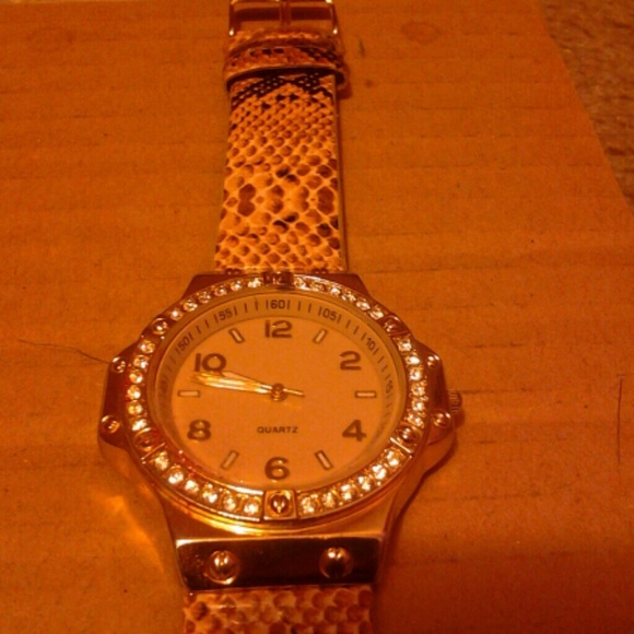 Fashion watch