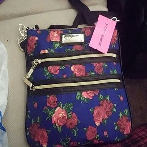 NWT Betsey Johnson Blue Purse With Red Roses
