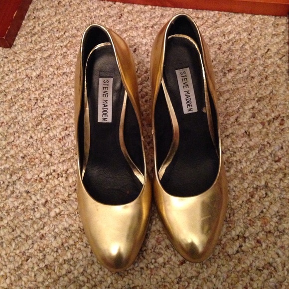 Gold Steve Madden Heels