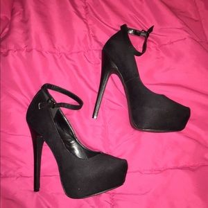Black ankle strap heels