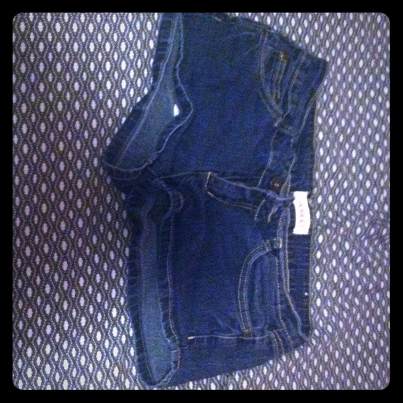 size 7 shorts