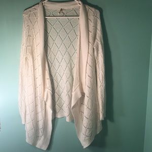 White knit cardigan